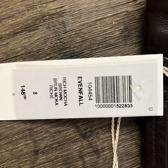 Aritzia Evenfall Low Rise Vegan Leather Pants SEPTEMBER MOVE OUT SALE (tag sz 8) - Picture 8 of 8